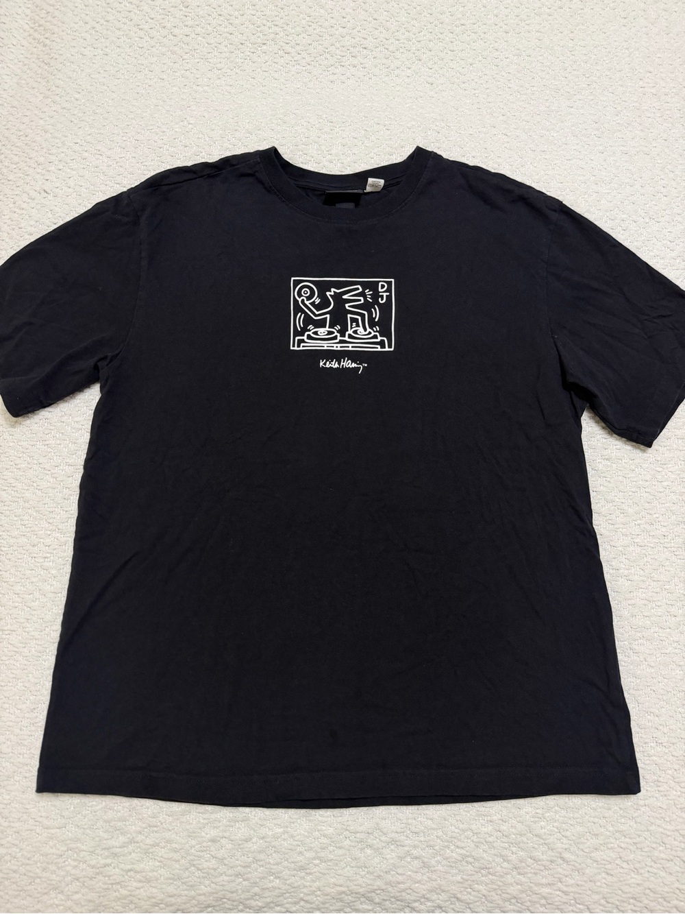 H&M x Keith Haring Relaxed Fit Black DJ Dog Print Shirt Men’s Size Medium